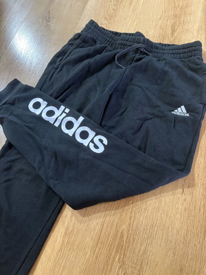 Adidas tracksuit used, black and white, size M