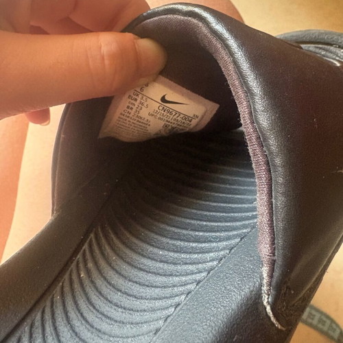 Nike Victori One Slide black size 36.5 like new