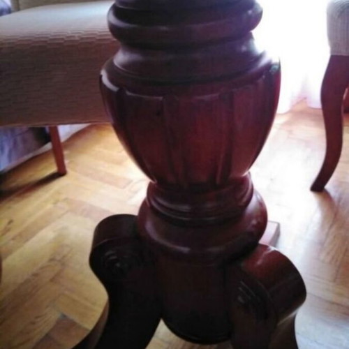 American Home dining table round vintage used