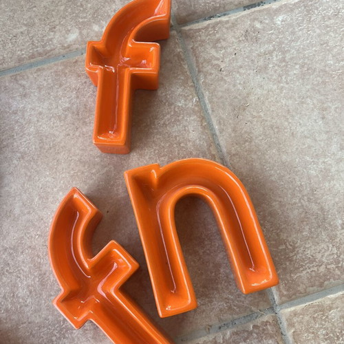 Vintage Pop Art ceramic ashtrays set of 8 letters 70s-80s