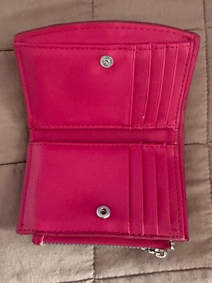 Wallet small fuchsia used
