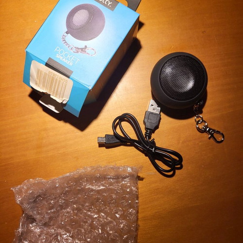 Pocket Speaker new, portable, small