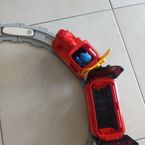 Lego Duplo electric train with Bluetooth and app control