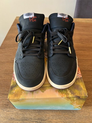 Nike Air Jordan 1low sp collectible shoes new, size 46, blue