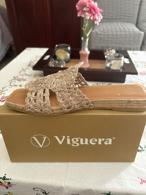 Sandals size 41 Spanish new