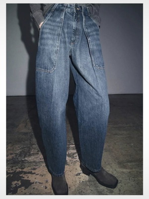 Zara Balloon Jeans ZW Collection Size 40, Like New, Mid Waist, Blue