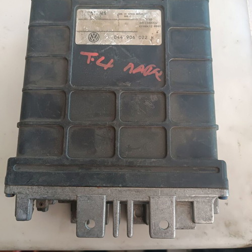 Engine Control Unit for VW T4 '91-'96 like new, code 044906022H