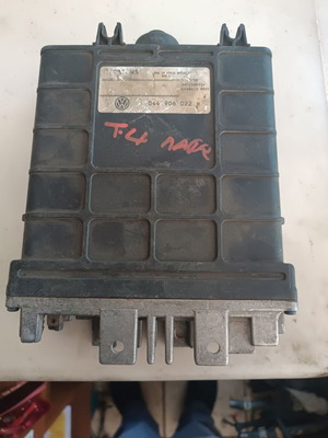Engine Control Unit for VW T4 '91-'96 like new, code 044906022H