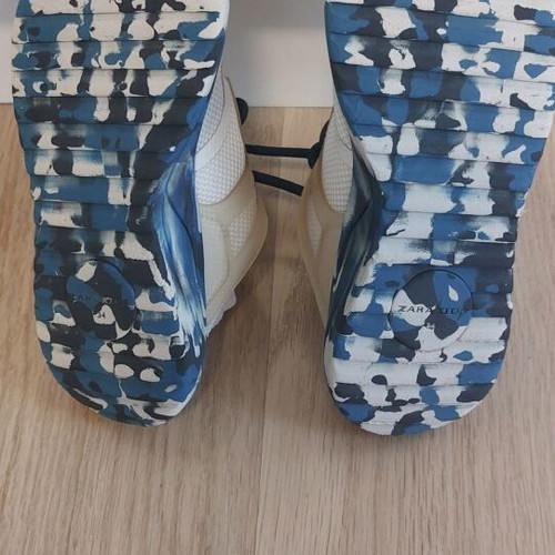 Zara athletic shoes used for boys size 34 white and blue