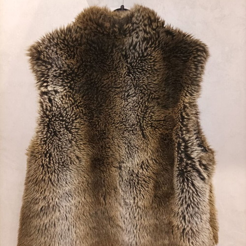 Vest with faux fur used, size M\L with two front pockets
