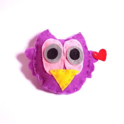 Owl brooch handmade from felt new