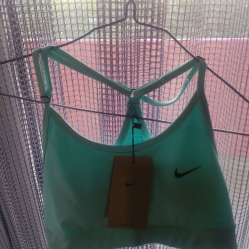 Nike sports bra light support new
