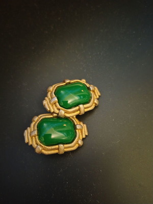 Vintage clip earrings used, green stone, 2 pairs