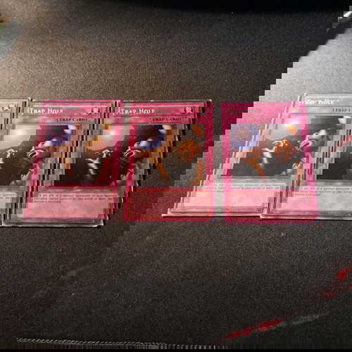 3 κάρτες trap hole Yu-Gi-Oh