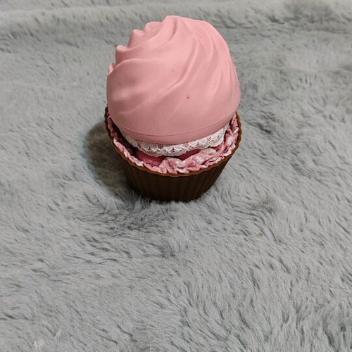 Cupcake figures like new for collectors or children