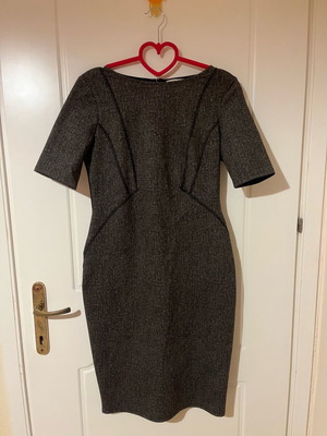 Zara dress gray like new, size L