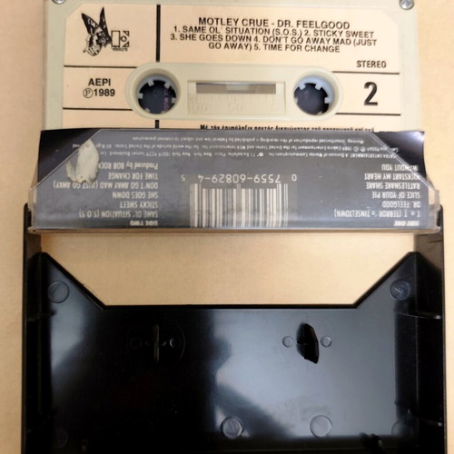Motley Crue Dr. Feelgood cassette tape like new, rare 1989 Greek pressing