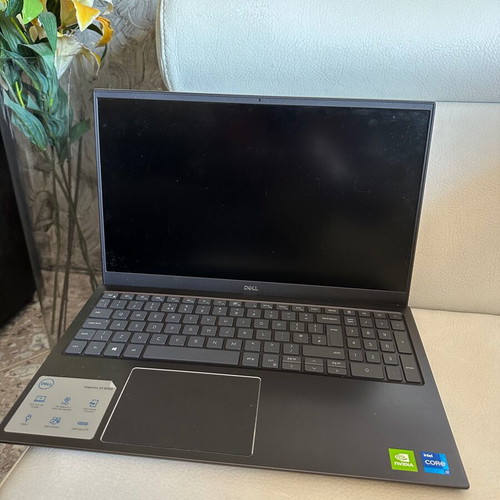 Dell Inspiron 15.6" FHD i7-1165G7 8GB 512GB SSD Windows 11 Home σαν καινούργιο