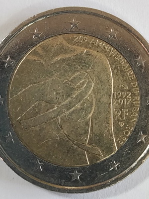 France 2€ 2017 Breast Cancer Awareness Commemorative Coin used