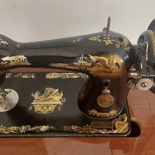 Singer sewing machine from 1930s used