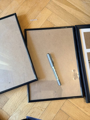 Photo Frame Set of 4 Modern Black Used for Gallery Wall