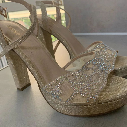 Mitropoulos Shoes Pumps like new, gold heels size 38