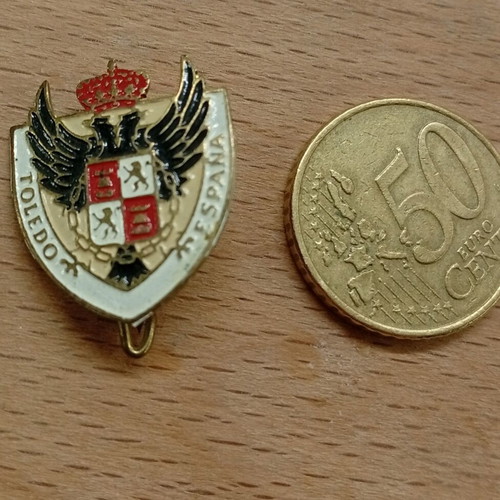 Toledo City Souvenir Emblem with Charles V Eagle like new
