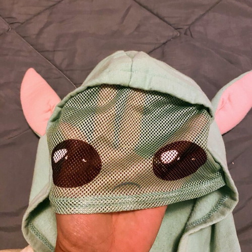 Star Wars Mandalorian Hoodie "The Child" with mask and collectible zipper like new