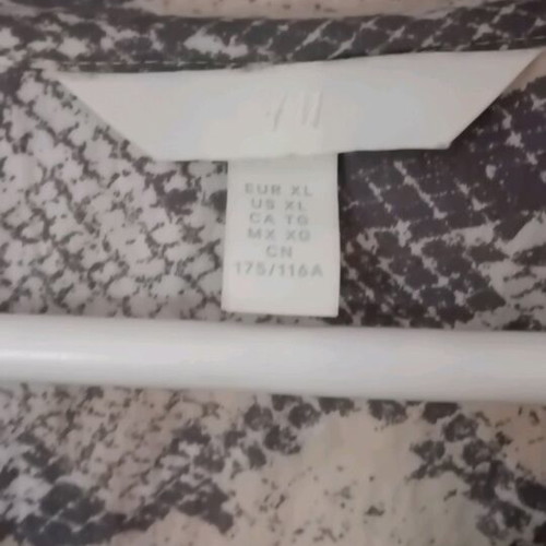 Long shirt XL H&M with waist belt, like new