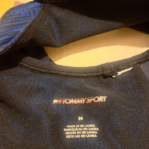 Tommy Hilfiger sports bra new, size M, black and blue