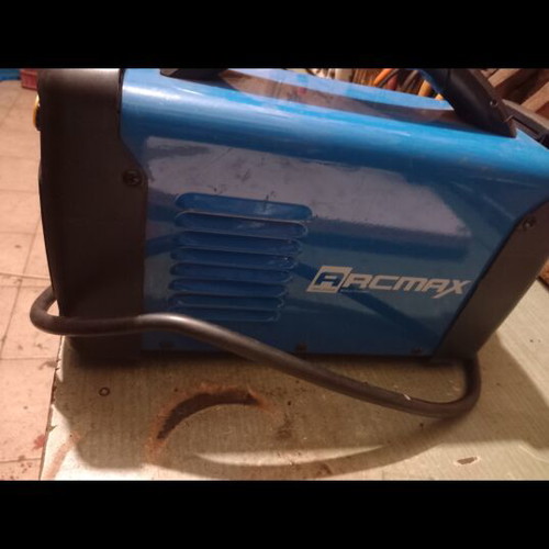 Arcmax Maxpro 200 inverter TIG / MMA welding machine like new