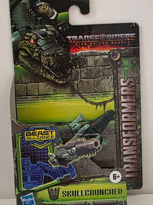 Transformers Rise of The Beasts Beast Alliance Skullcruncher figure