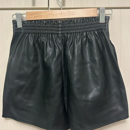 Zara faux leather shorts like new, size 152 cm, black