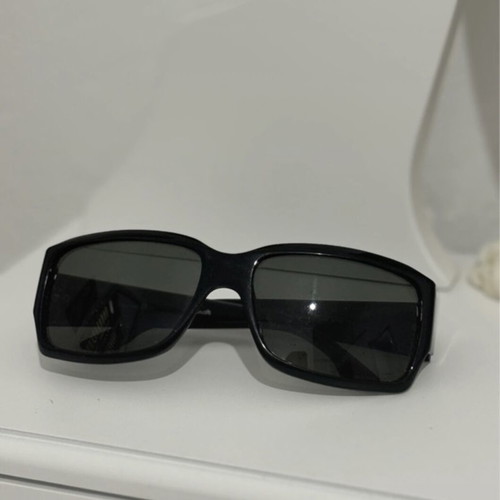 Dior sunglasses like new, black