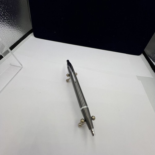 Parker pen like new without box