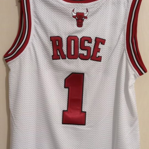 Authentic NBA Chicago Bulls jersey, Adidas, medium, white and red