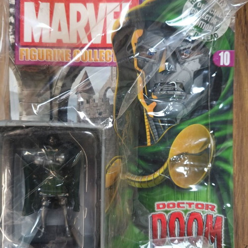 The Classic Marvel Figurine Doctor Doom #10 new with magazine and bag