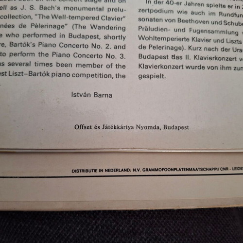 2 classical music LPs used