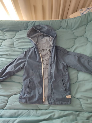 Zara reversible light jacket for 2-3 years old like new