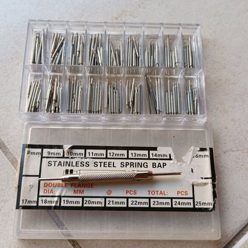 Watch Bars new, approx. 200 pieces with screwdriver gift