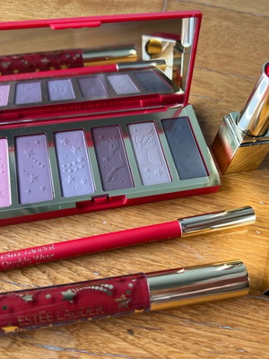 Estée Lauder limited edition bundle 4 pieces new