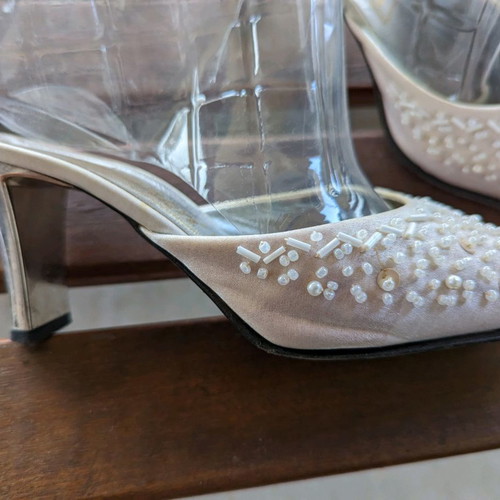Mules white embroidered with heel size 37 used