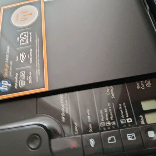 Hp printer like new without cable and ink