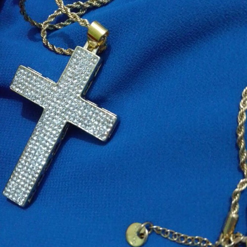Large cross with rhinestones on hip hop chain gold plated new