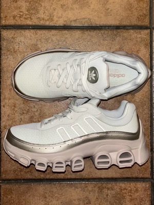 Adidas Adifom Megaride shoes 38 2/3 like new, beige sneakers