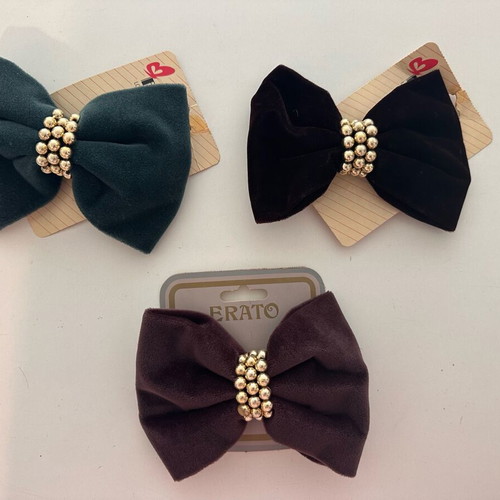Velvet hair bow set like new, multicolor