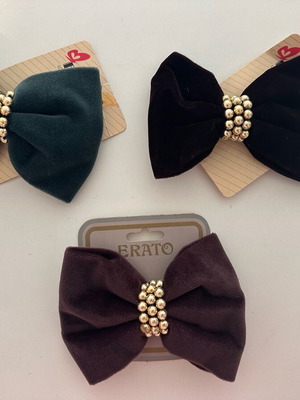 Velvet hair bow set like new, multicolor