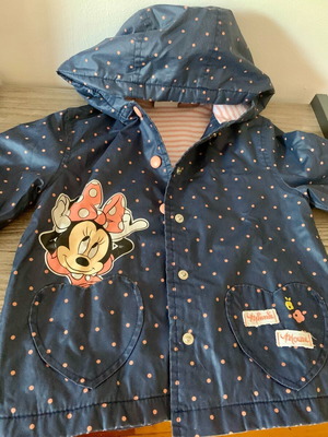 Thin jacket with fleece lining like new