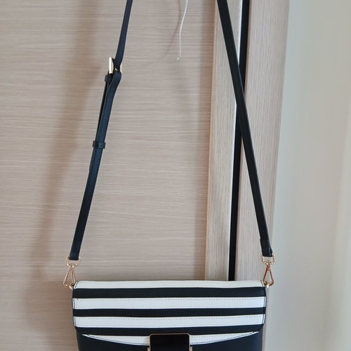 Folli Follie leather crossbody bag, black and white
