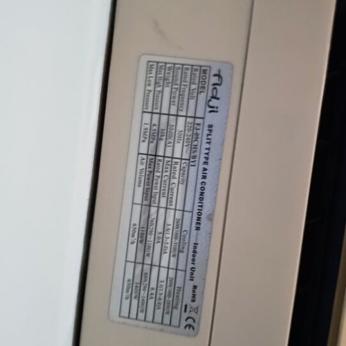 Fidji Inverter Air Conditioner 9,000 BTU R410A like new, cooling and heating